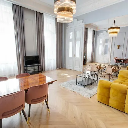 Danube Deluxe Апартаменты Будапешт